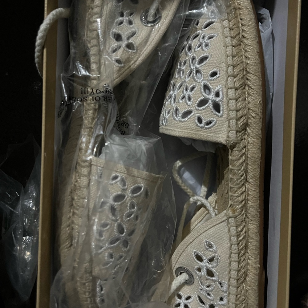 Shoes espadrilles - Picture 4 of 7